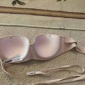 PINK Victoria's Secret Women's Light Pink Bra